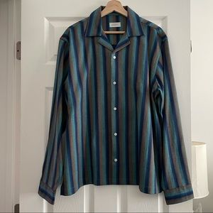 Men’s button down thick dress shirt